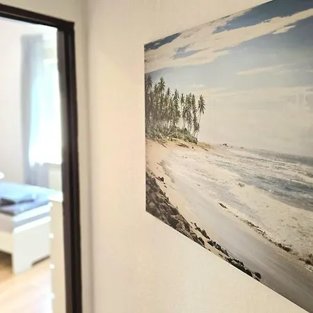Monteurwohnung Mit Balkon, 4 Zimmer, Voll Ausgestattet, Waesche Inklusive, Kostenfreier Parkplatz Und Wlan - Ka01 דירה איסרלון